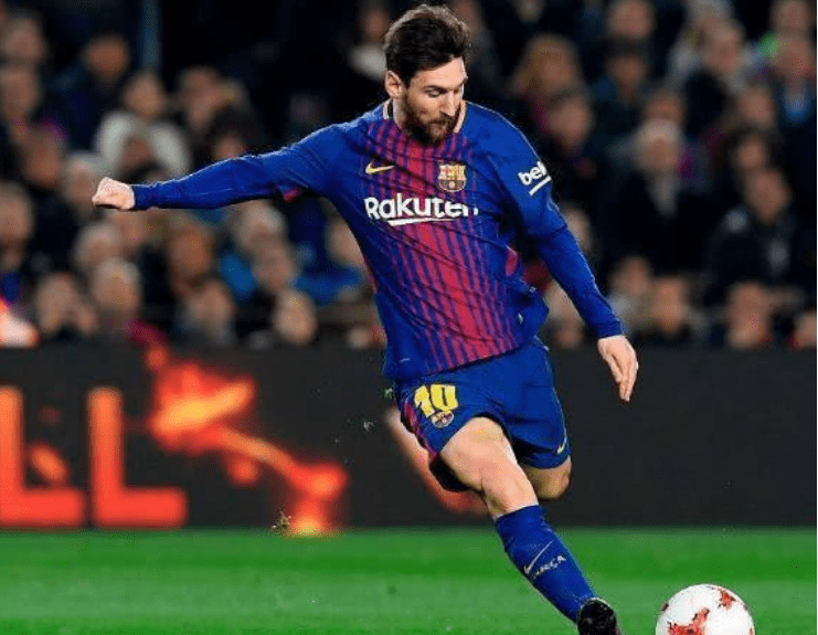 4决赛中 4决赛中