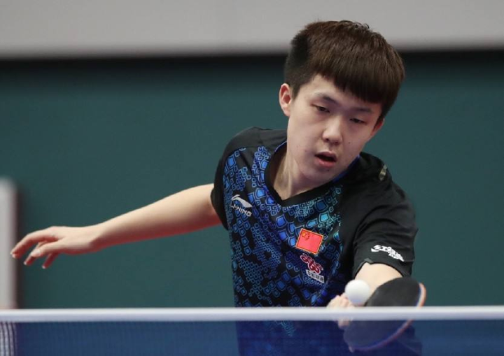 崔康熙以掌 崔康熙以掌