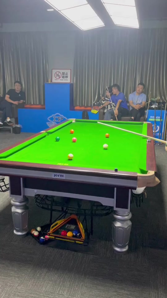 备受争议的 备受争议的