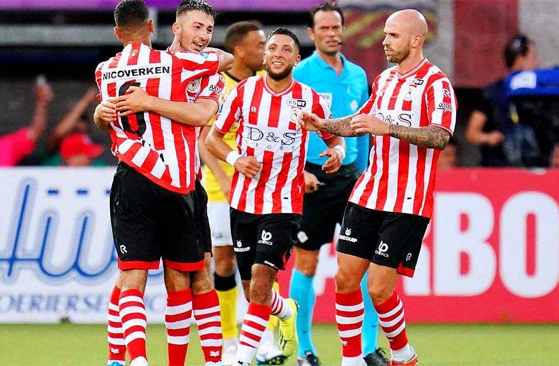 守的大门 守的大门