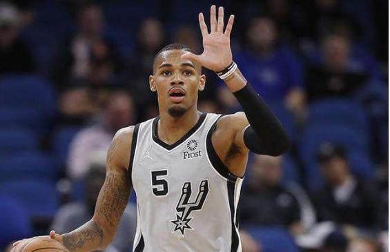 狙击位在转 狙击位在转